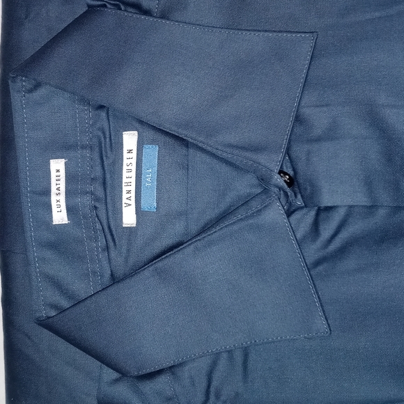 Van Heusen Lux Sateen tall shirt - Picture 2 of 6